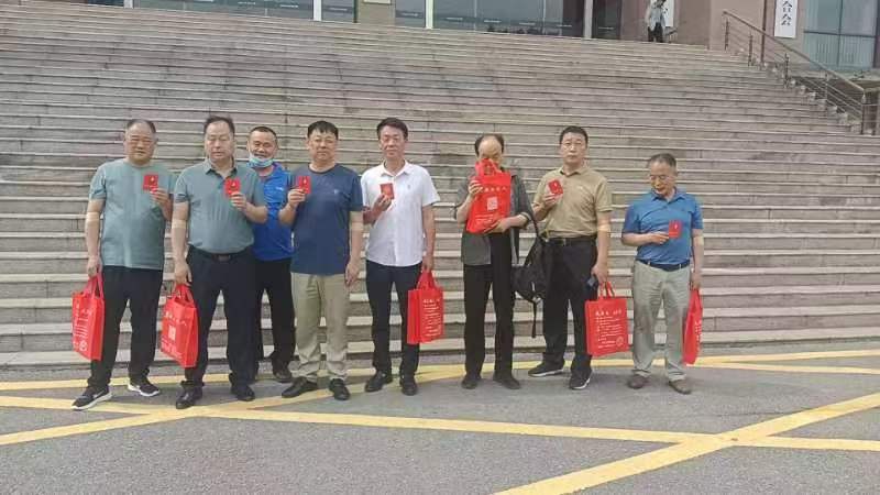 “熱血傳遞愛，奉獻(xiàn)踐初心”—裕農(nóng)公司組織參與無償獻(xiàn)血活動(dòng)